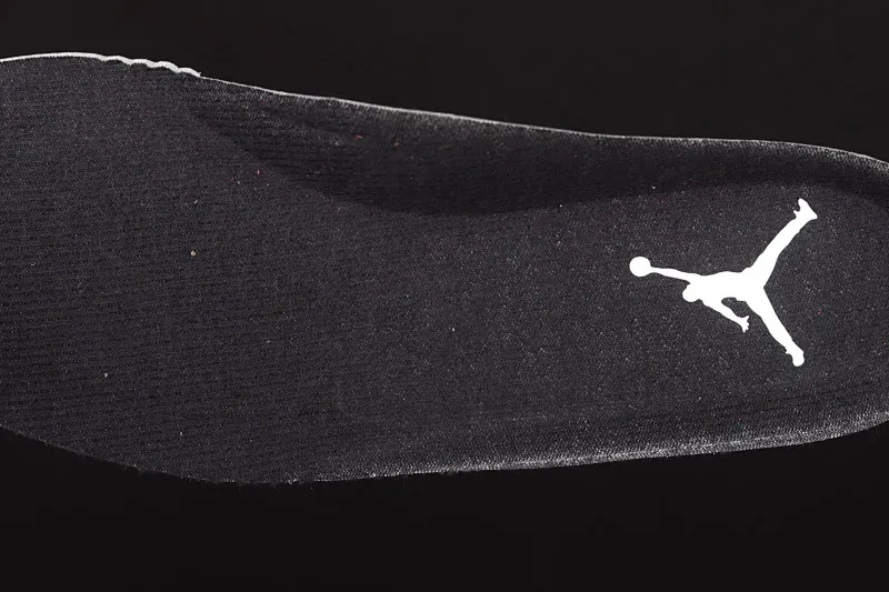 All categories Air Jordan Jordan series basketball shoes Air Jordan 5 G version Air Jordan 5 "Raging Bull" AJ5 Joe 5 Big Red Bull DD0587-600